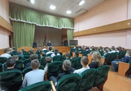 Духовная встреча в Добрушской гимназии о смысле жизни, семейных ценностях и пути к добру